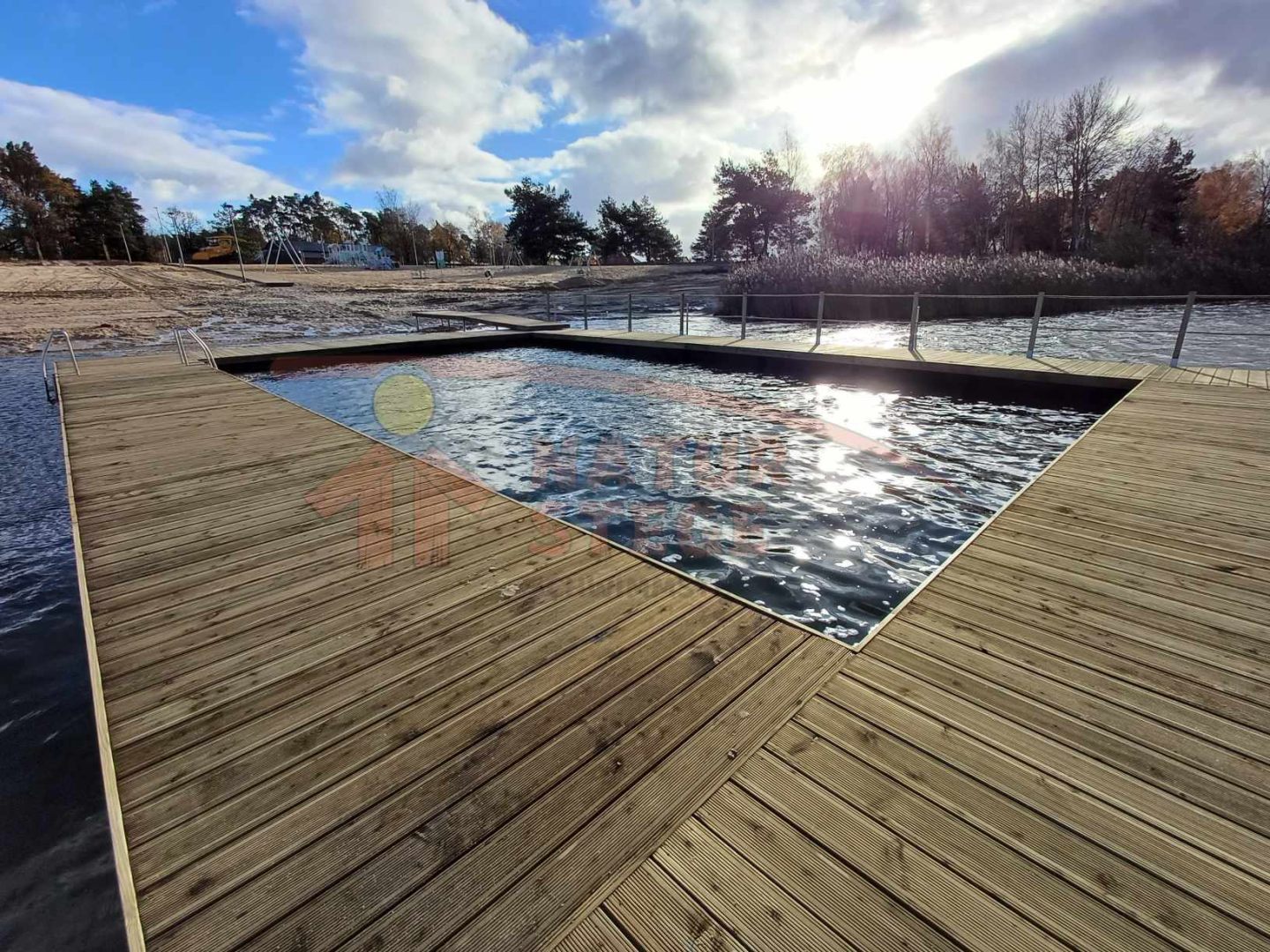 Was ist ein Schwimmsteg?